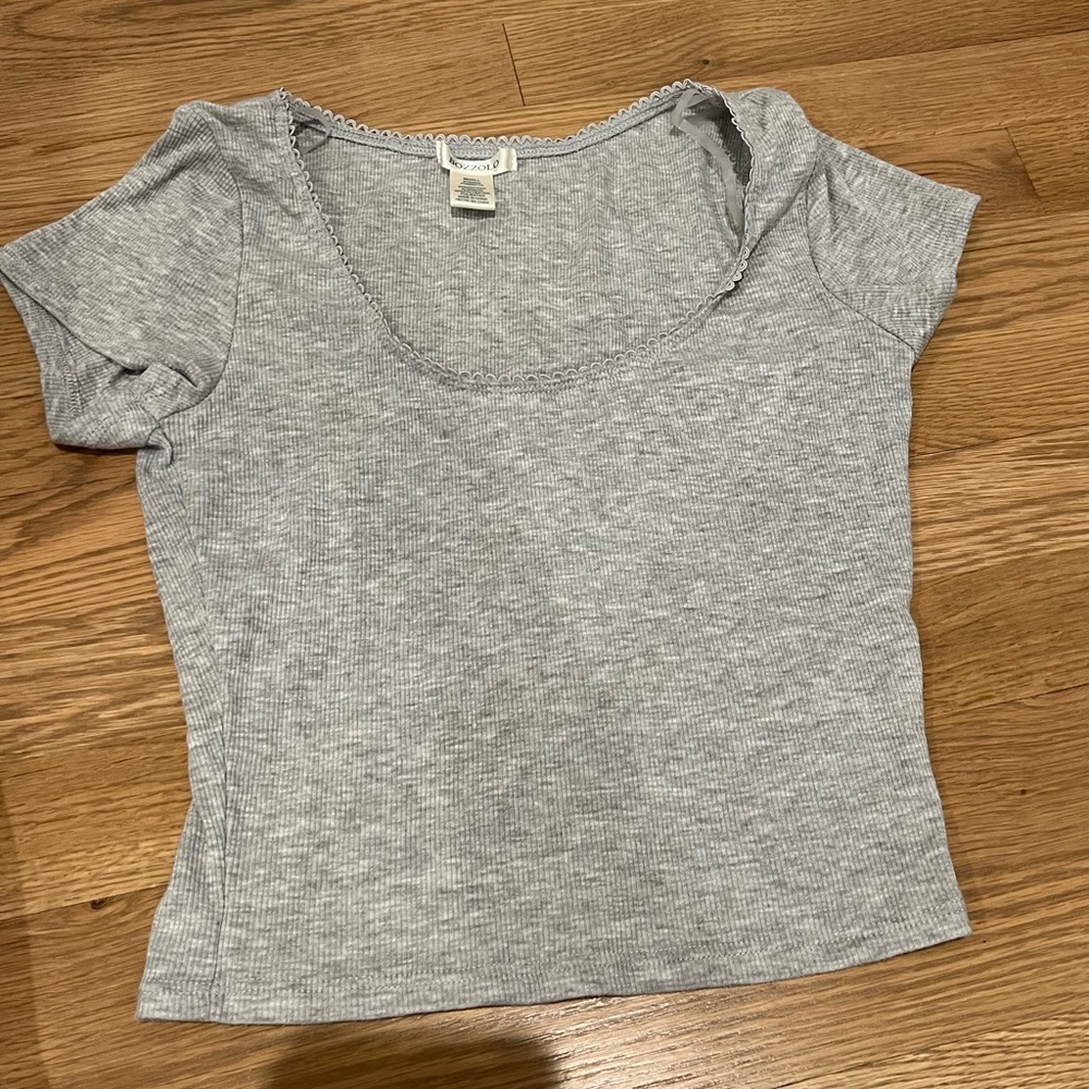 Grey crop top only worn once
